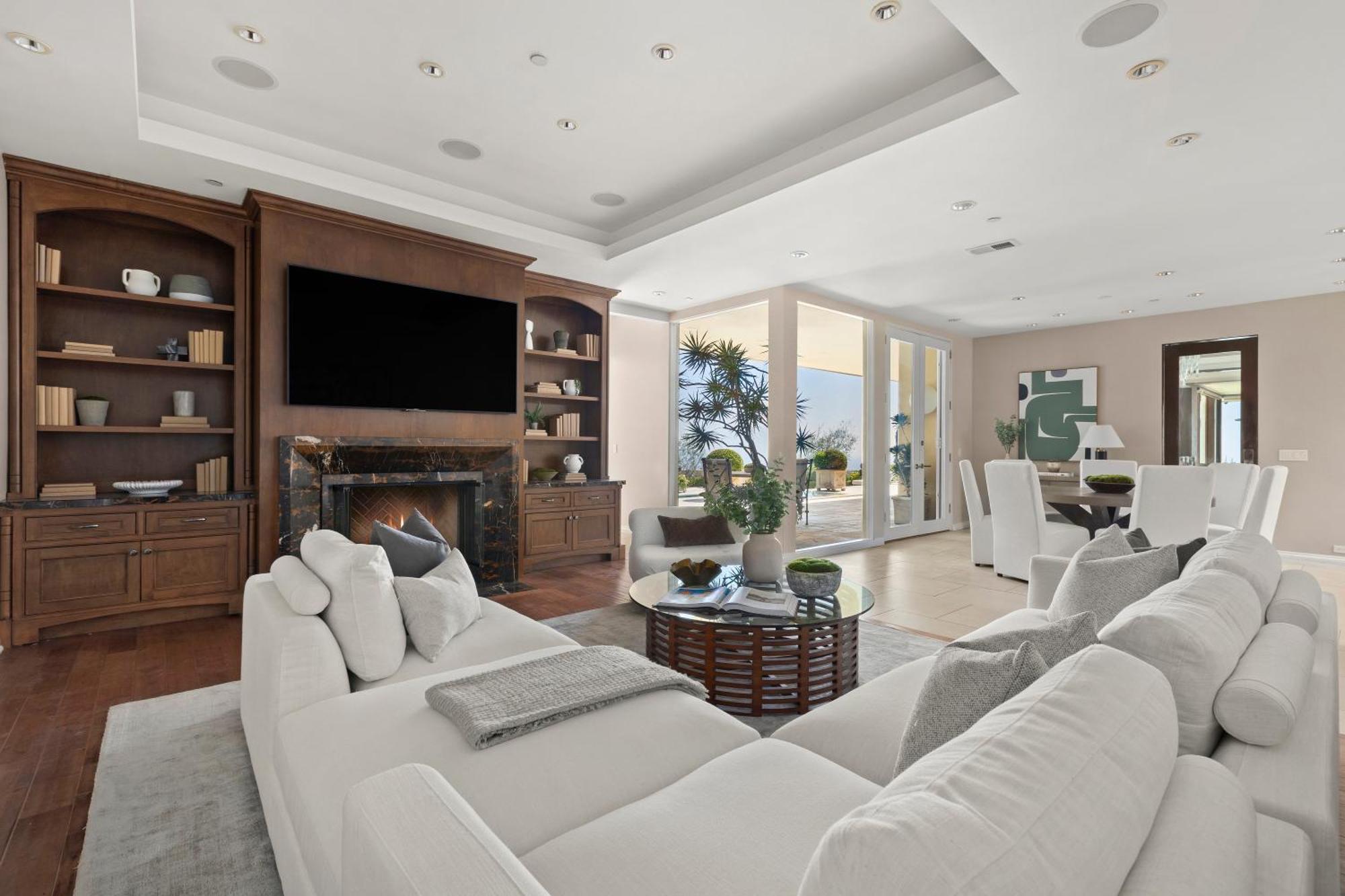 Trousdale Grand * Los Angeles